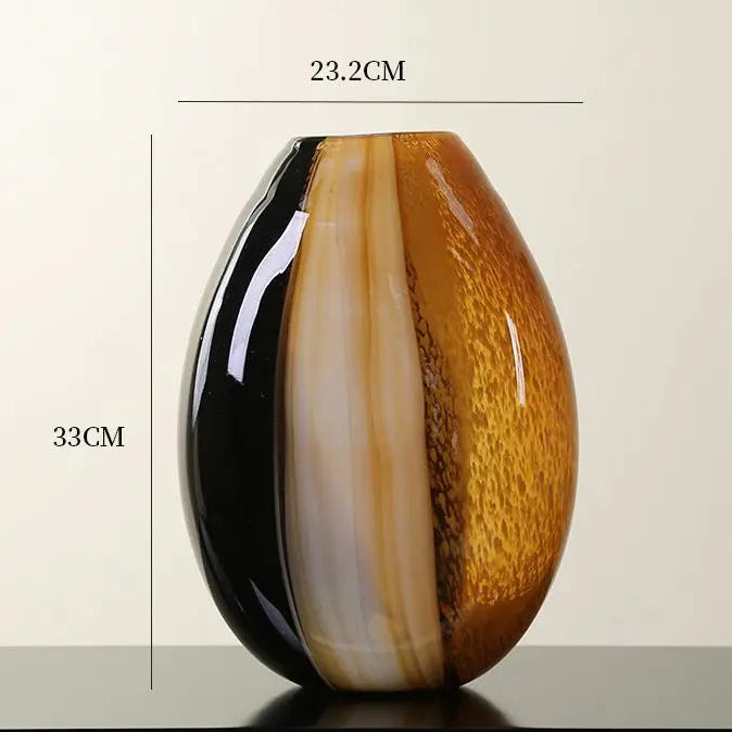 Vase moderne et épuré en verre