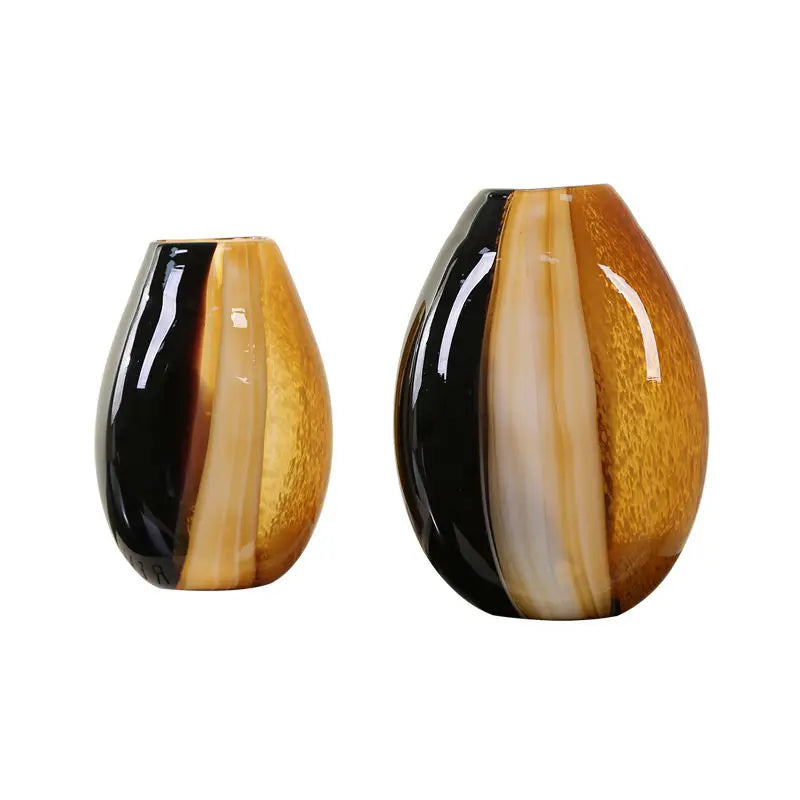 Vase moderne et épuré en verre